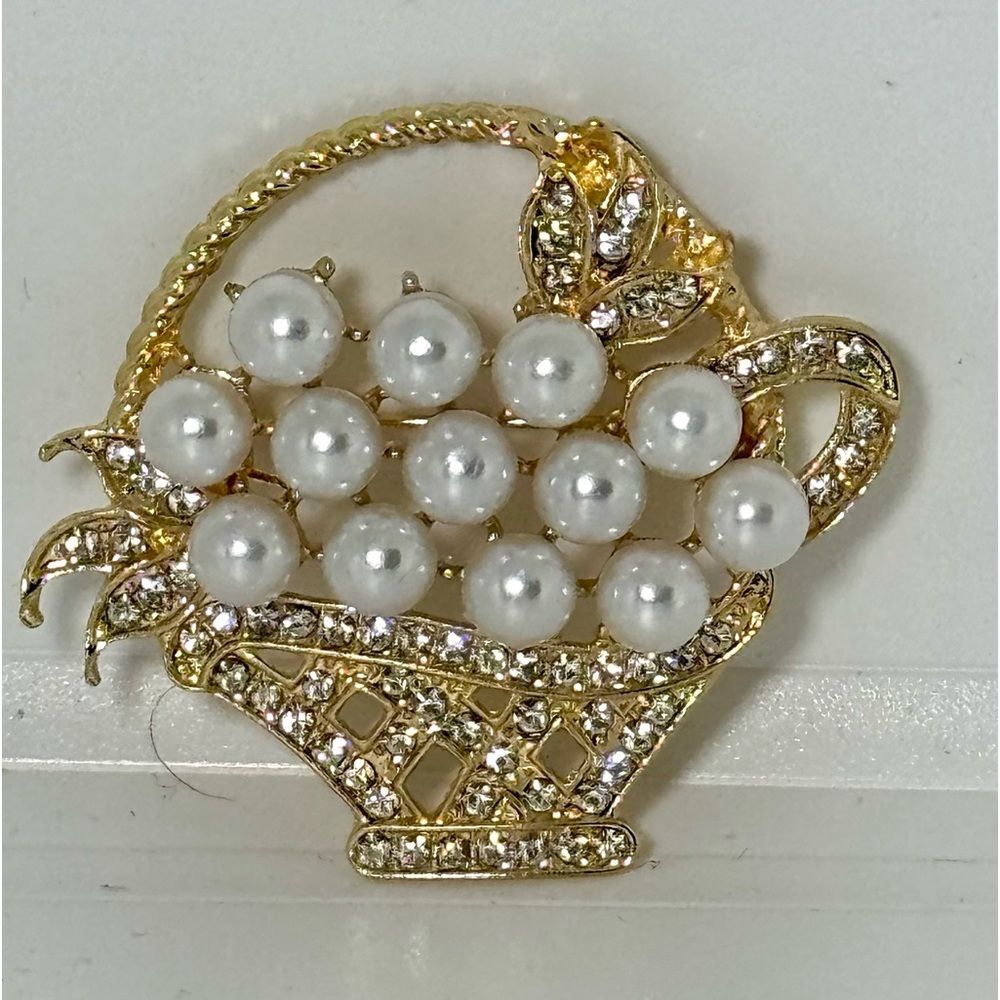 Filigree Basket Brooch-Pin With Faux pearls & Crystal Accents NWT